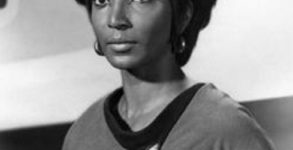 nichelle_nichols_uhura_star_trek